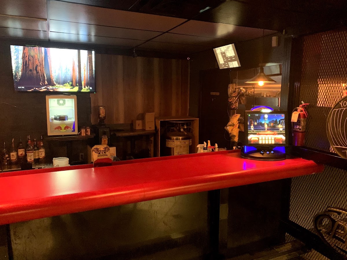 Milo's Bar - bars in Fort Worth, TX (Photo 1)