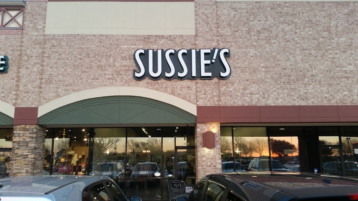 Sussie's - shopping in Frisco, TX (Photo 1)