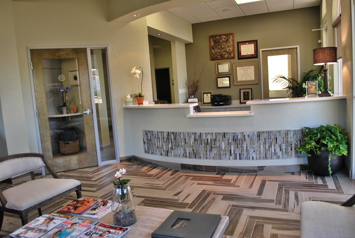 DARNELL DENTISTRY - dentists in Grapevine, TX (Photo 1)
