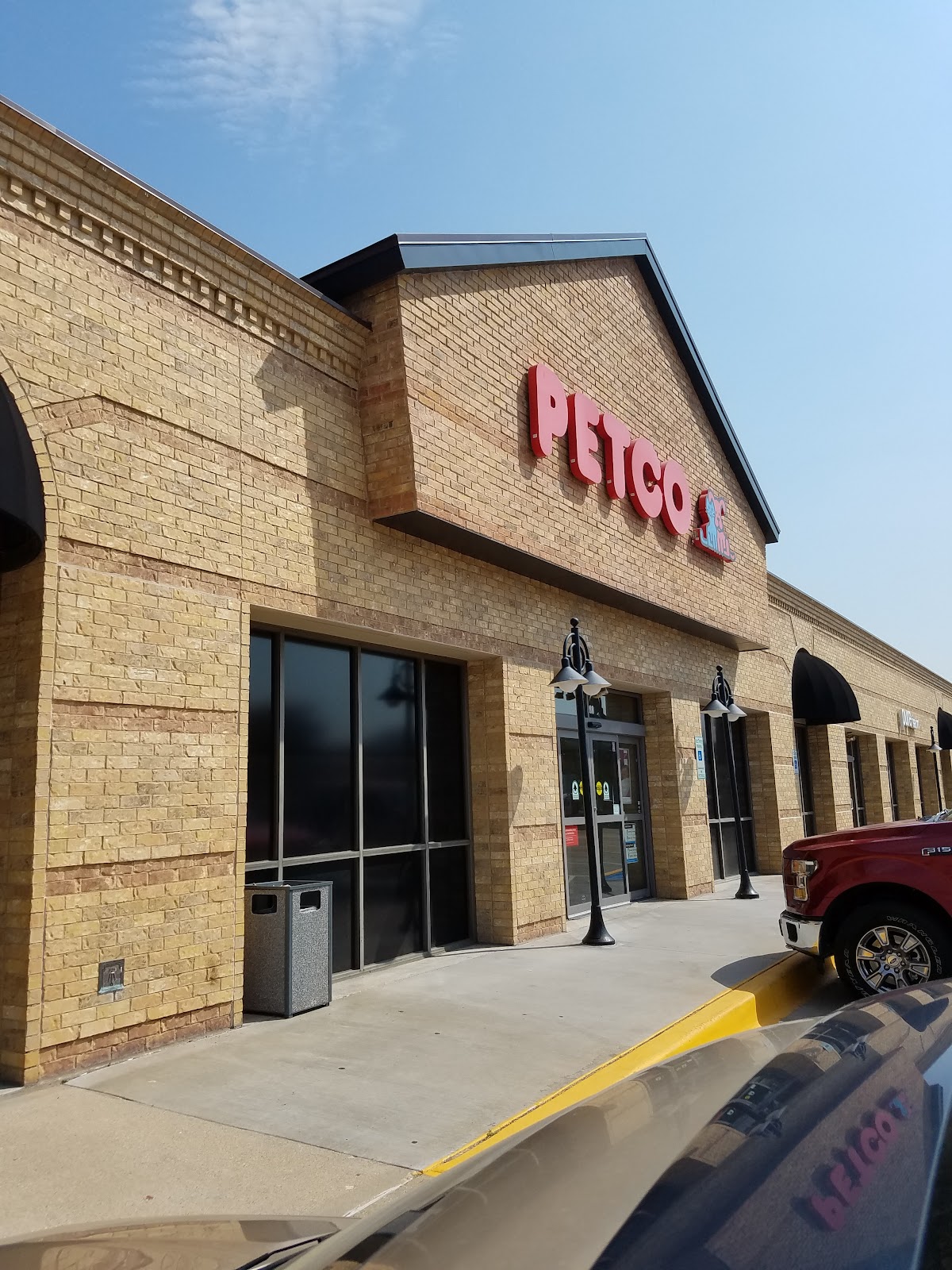 Petco - shopping in Irving, TX (Photo 1)