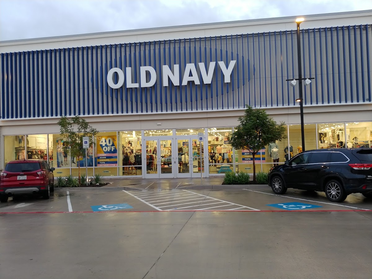 Old Navy - shopping in Grapevine, TX (Photo 1)