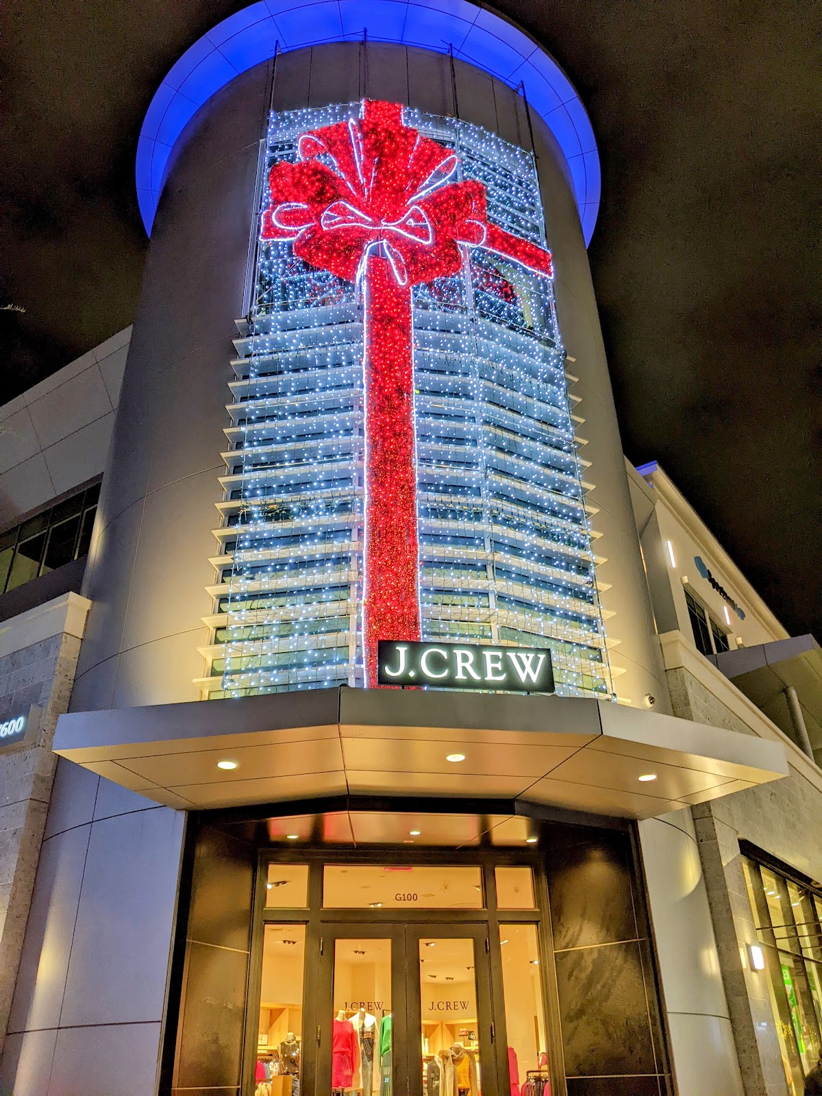J.Crew - shopping in The Colony, TX (Photo 1)