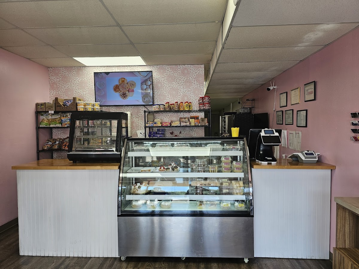 Oma Bakery - restaurants in Dallas, TX (Photo 1)