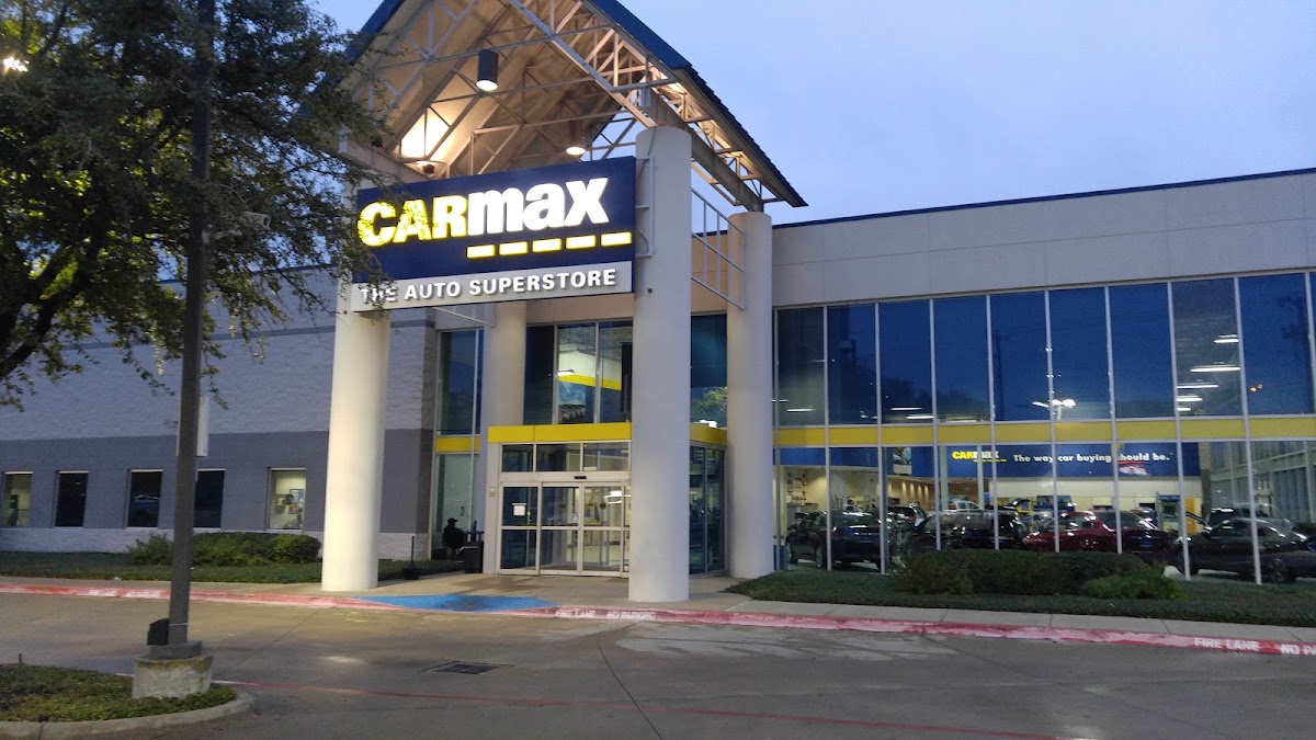 CarMax - shopping in Garland, TX (Photo 1)