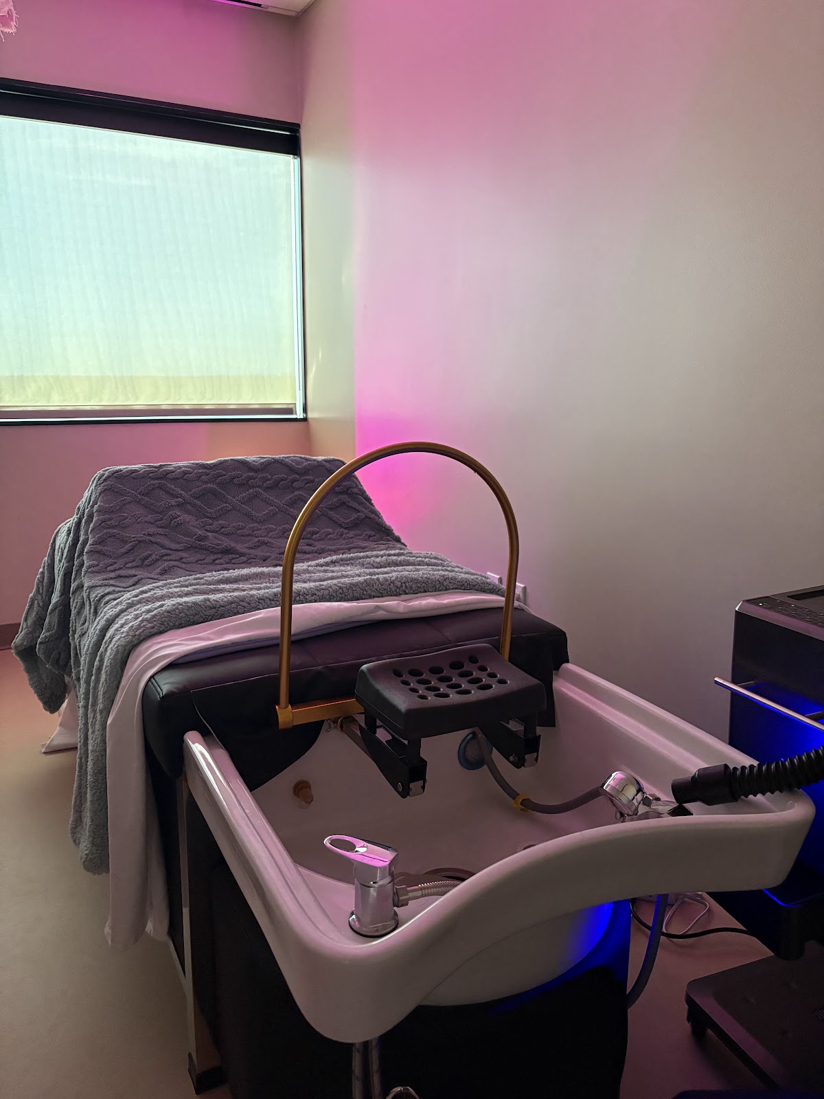 Serenity Hair Rx - beauty-spas in Dallas, TX (Photo 1)
