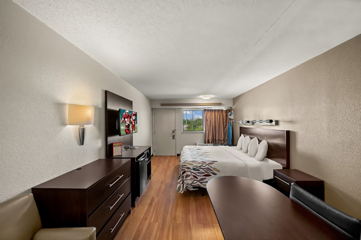 Red Roof Inn Dallas - DFW Airport North - hotels in Irving, TX (Photo 7)