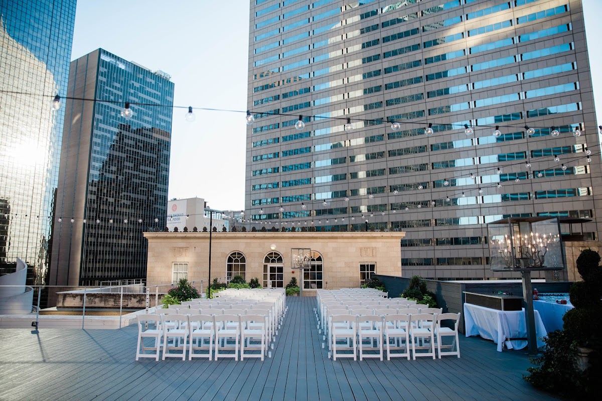 The Venue at 400 North Ervay - shopping in Dallas, TX (Photo 1)