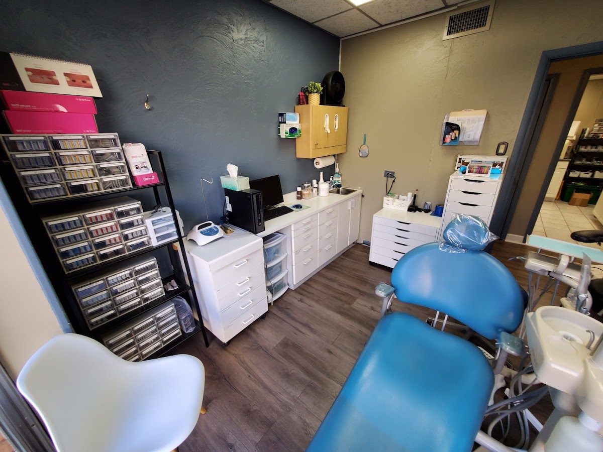 Leaf Family Dentistry - dentists in Grand Prairie, TX (Photo 1)
