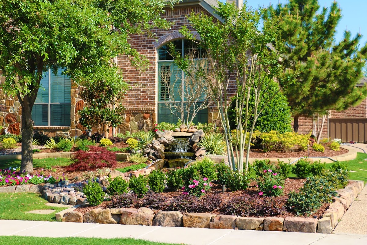 Superscapes, Inc. - shopping in Carrollton, TX (Photo 1)