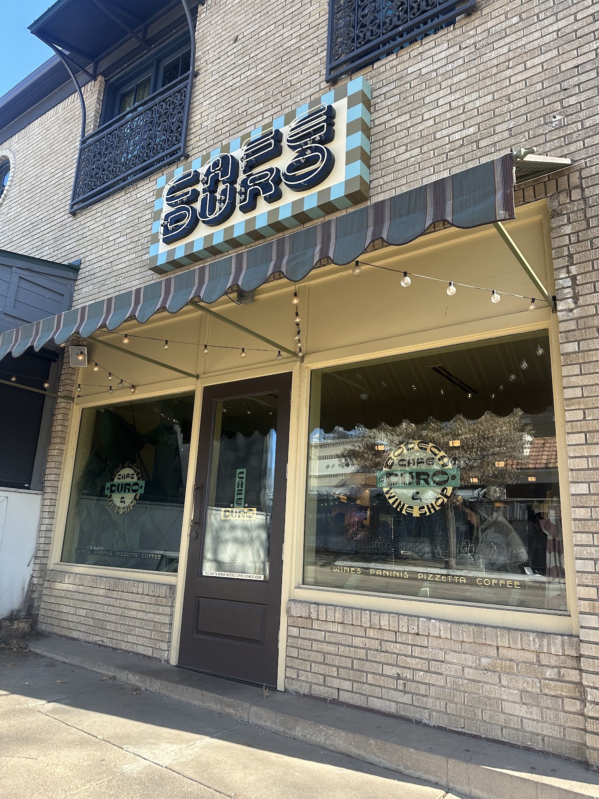 Cafe Duro - coffee-shops in Dallas, TX (Photo 1)