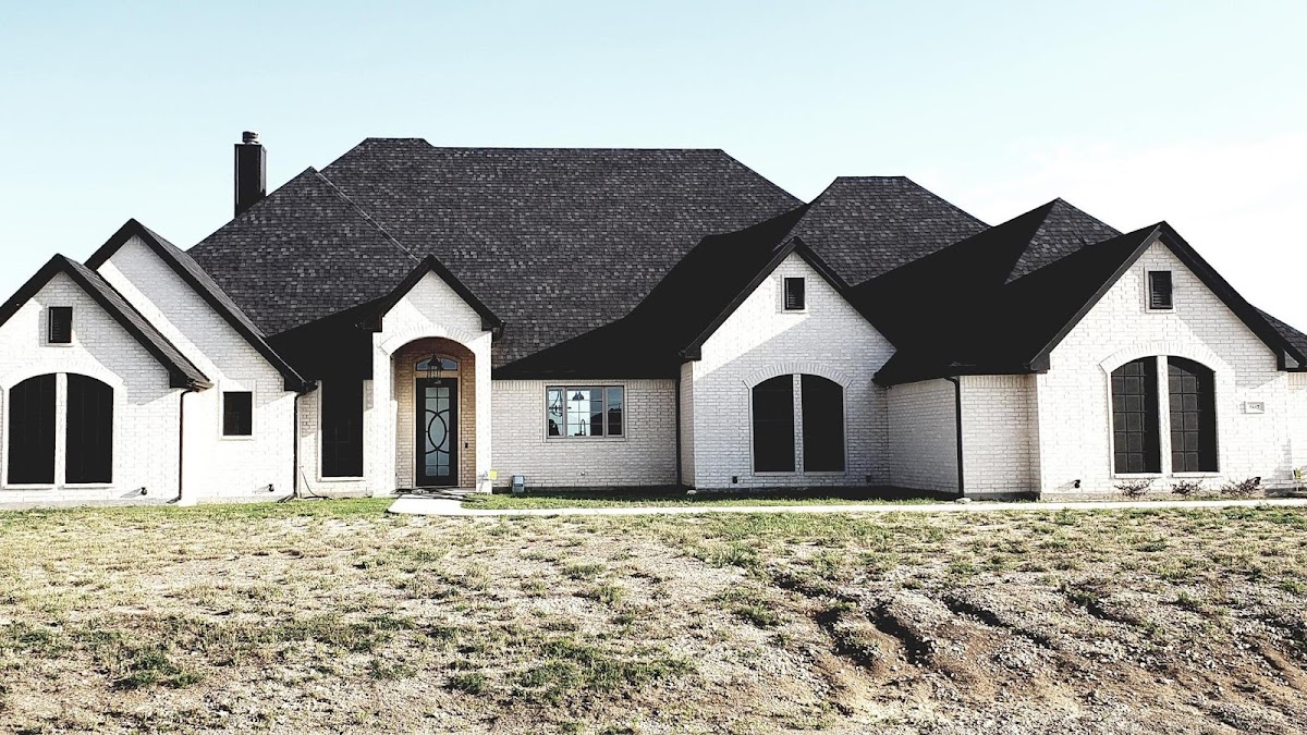 Blue Eagle General Contractors - shopping in Fort Worth, TX (Photo 1)