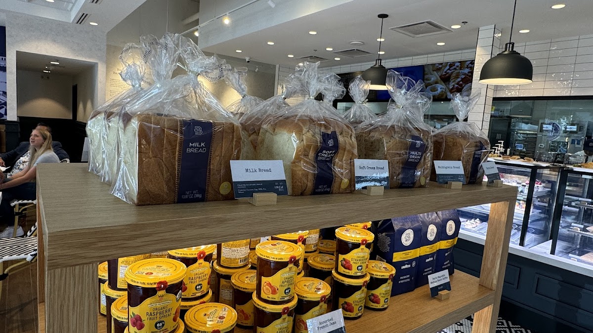 Paris Baguette - coffee-shops in Allen, TX (Photo 1)