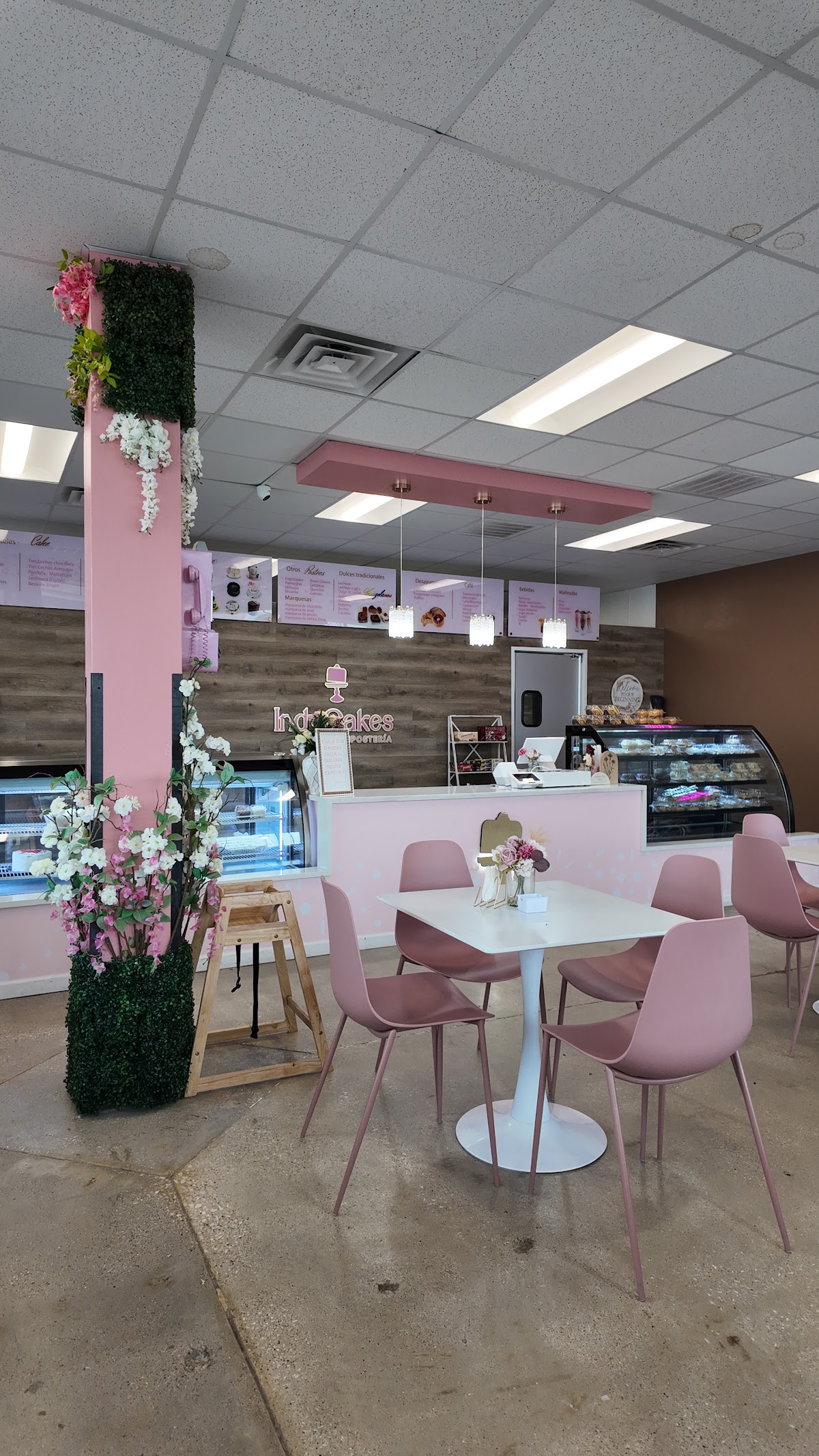 Indy cakes - coffee-shops in Carrollton, TX (Photo 1)