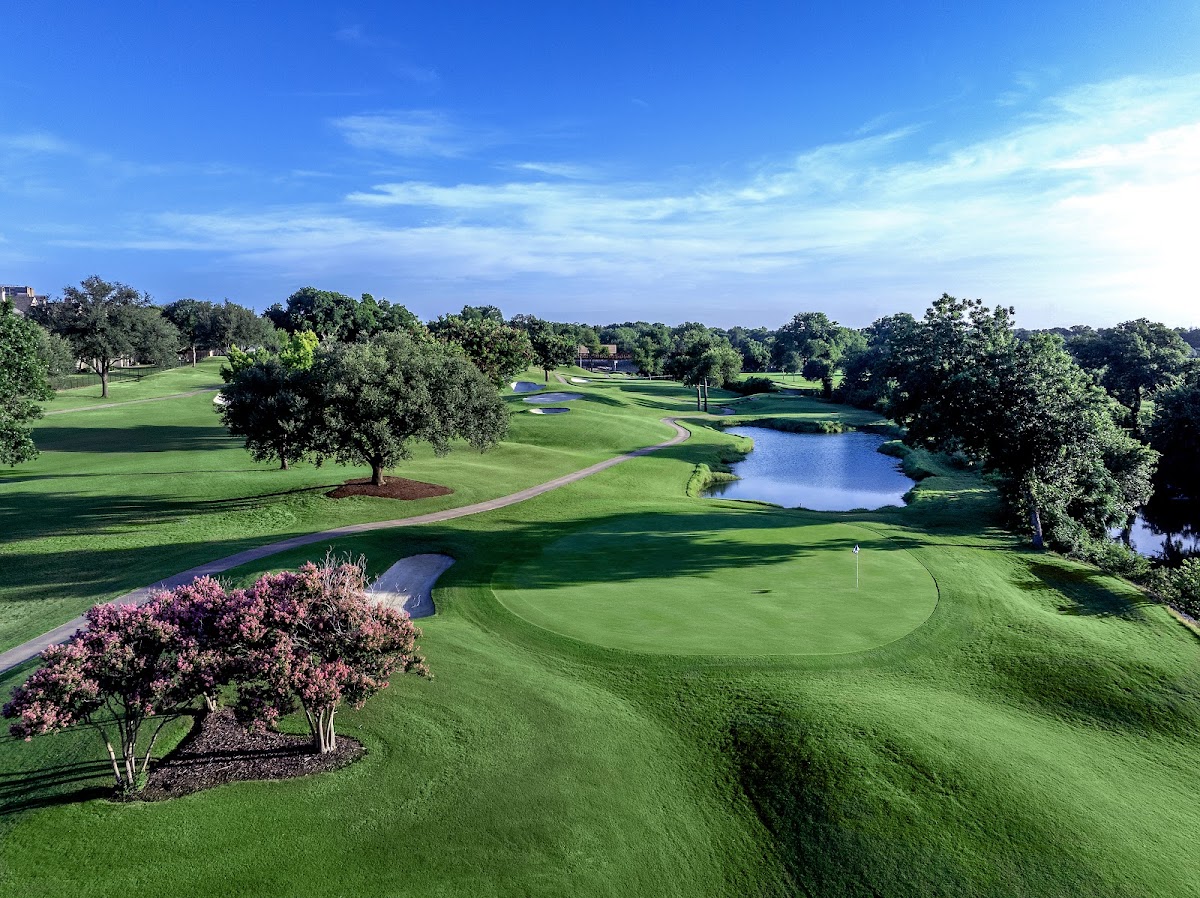 The Clubs of Prestonwood - The Hills - bars in Plano, TX (Photo 1)