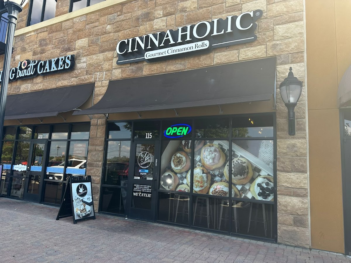 Cinnaholic - hotels in Fort Worth, TX (Photo 1)