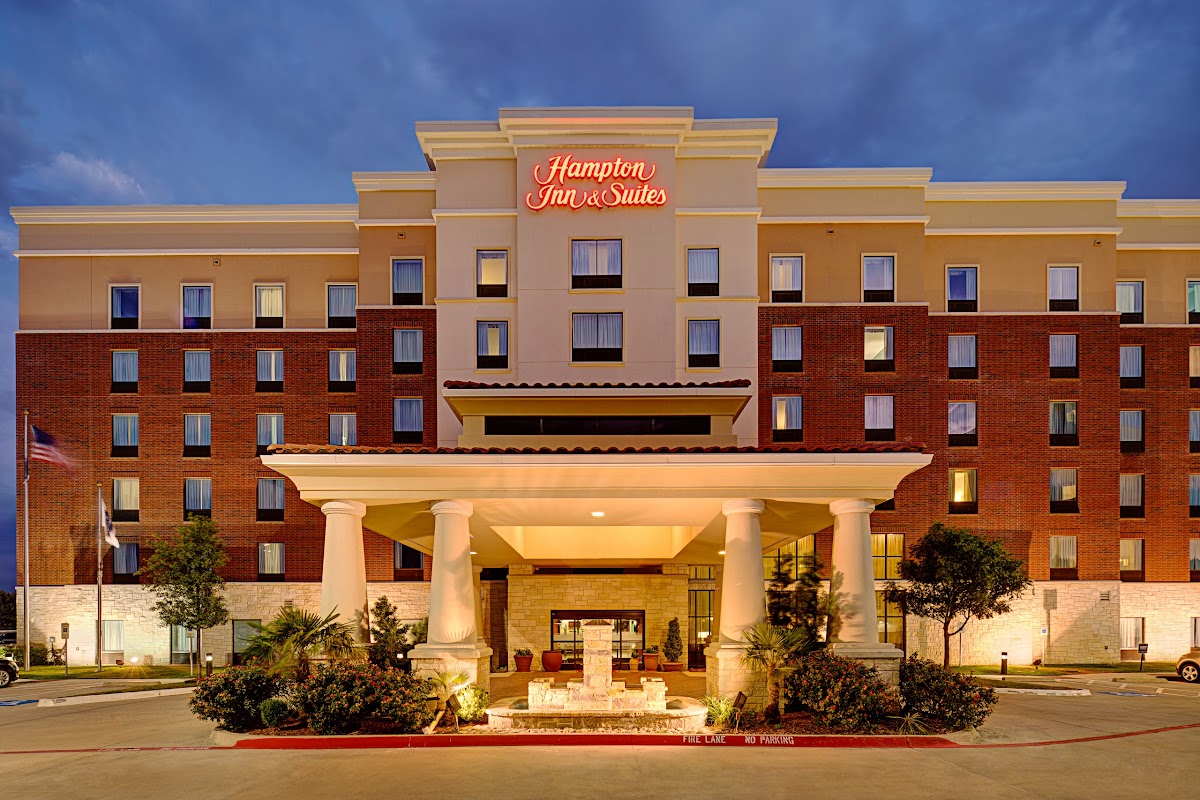 Hampton Inn & Suites Dallas/Lewisville-Vista Ridge Mall, TX - hotels in Lewisville, TX (Photo 1)