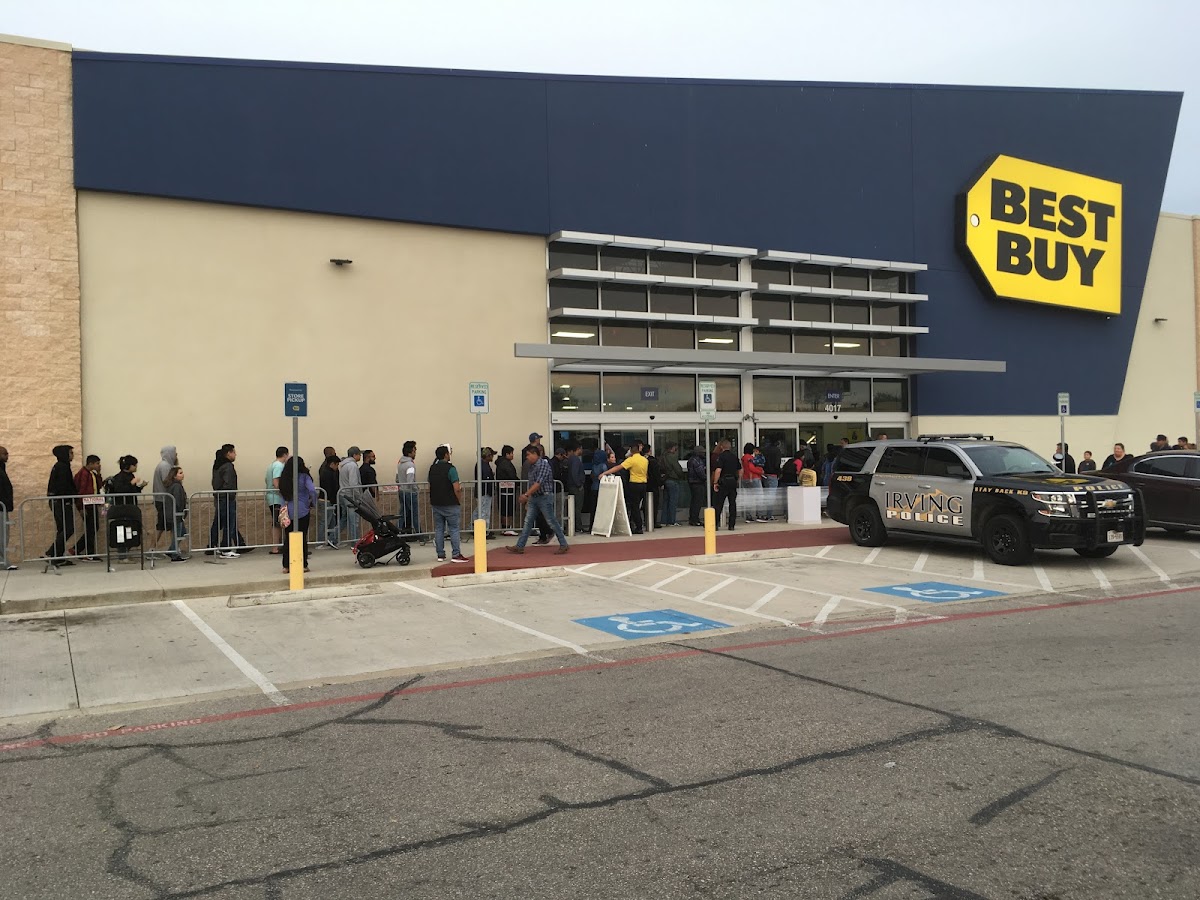 Best Buy - shopping in Irving, TX (Photo 1)
