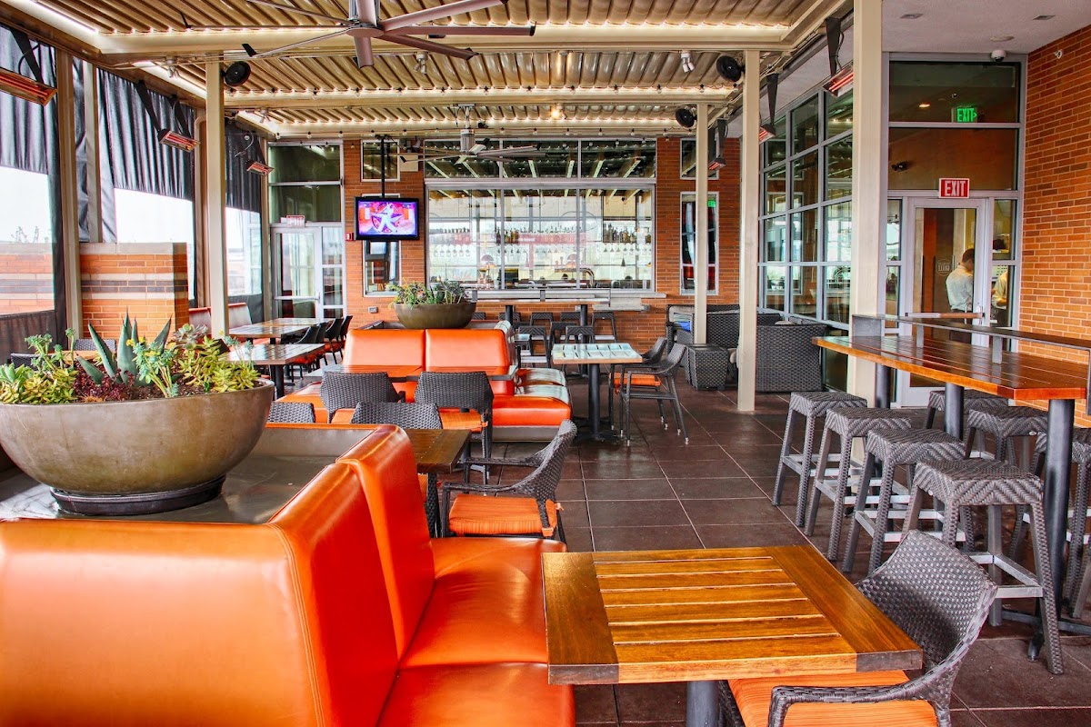 Del Frisco's Grille - bars in Grapevine, TX (Photo 1)