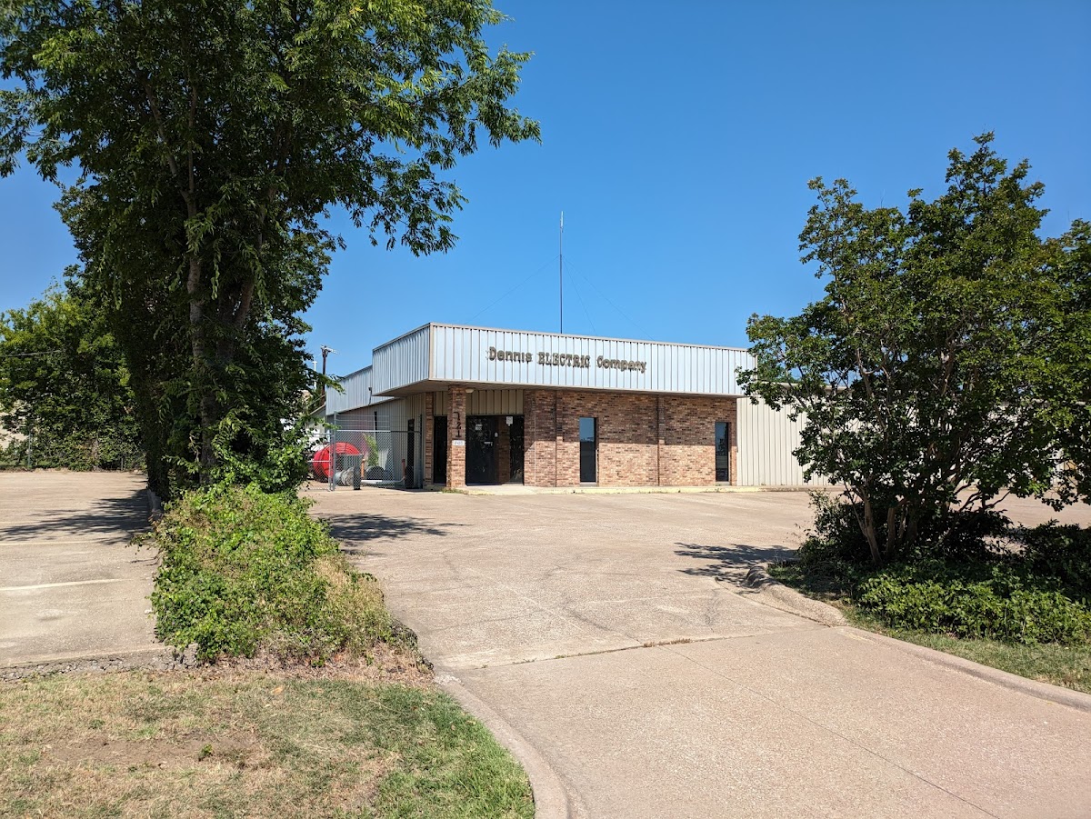 Dennis Services - electricians in Coppell, TX (Photo 1)