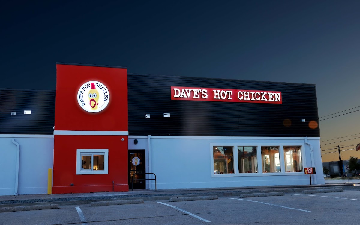 Dave's Hot Chicken - restaurants in Fort Worth, TX (Photo 1)