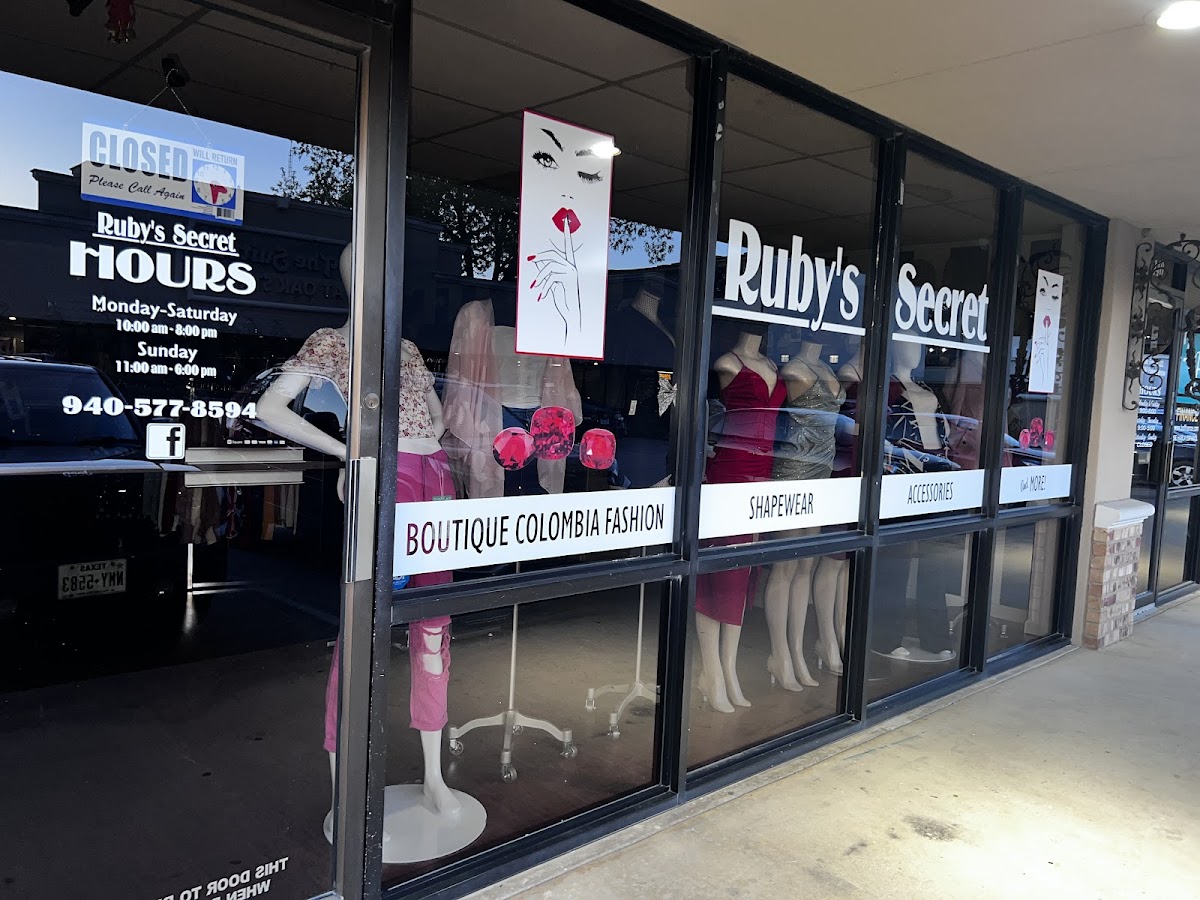 Ruby's secret boutique - shopping in Denton, TX (Photo 1)