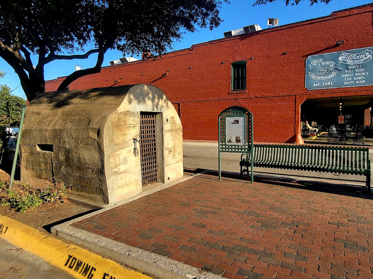 Hoosegow - attractions in Coppell, TX (Photo 1)