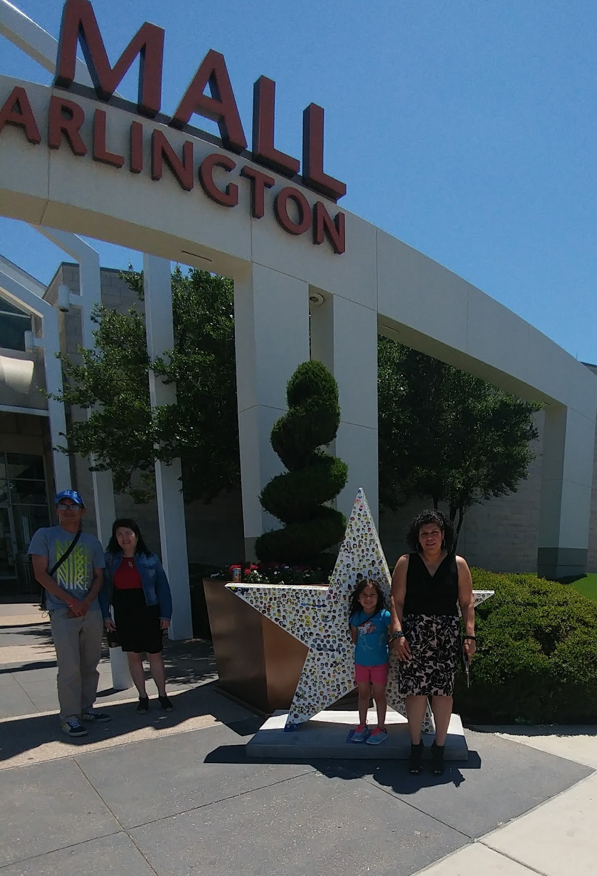 Zales - shopping in Fort Worth, TX (Photo 1)