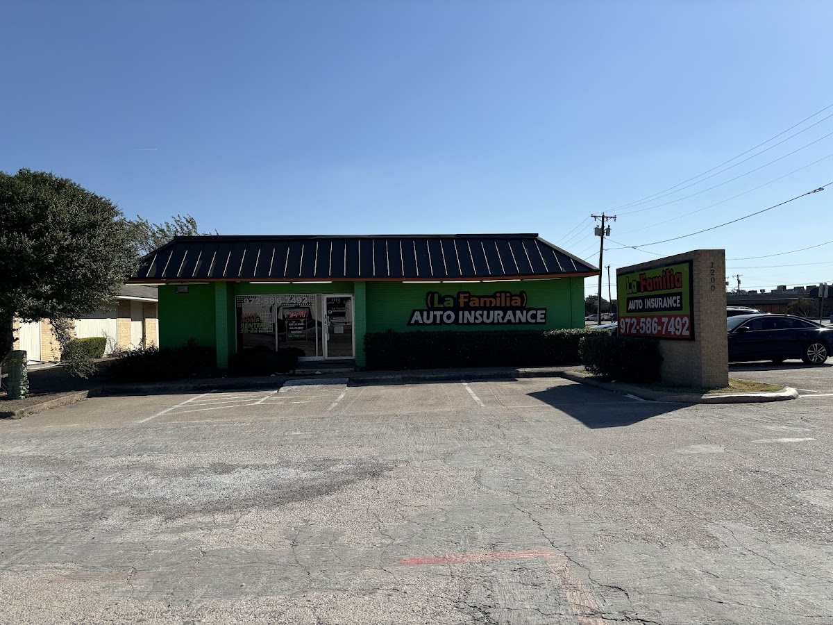 La Familia Auto Insurance - insurance in Carrollton, TX (Photo 1)