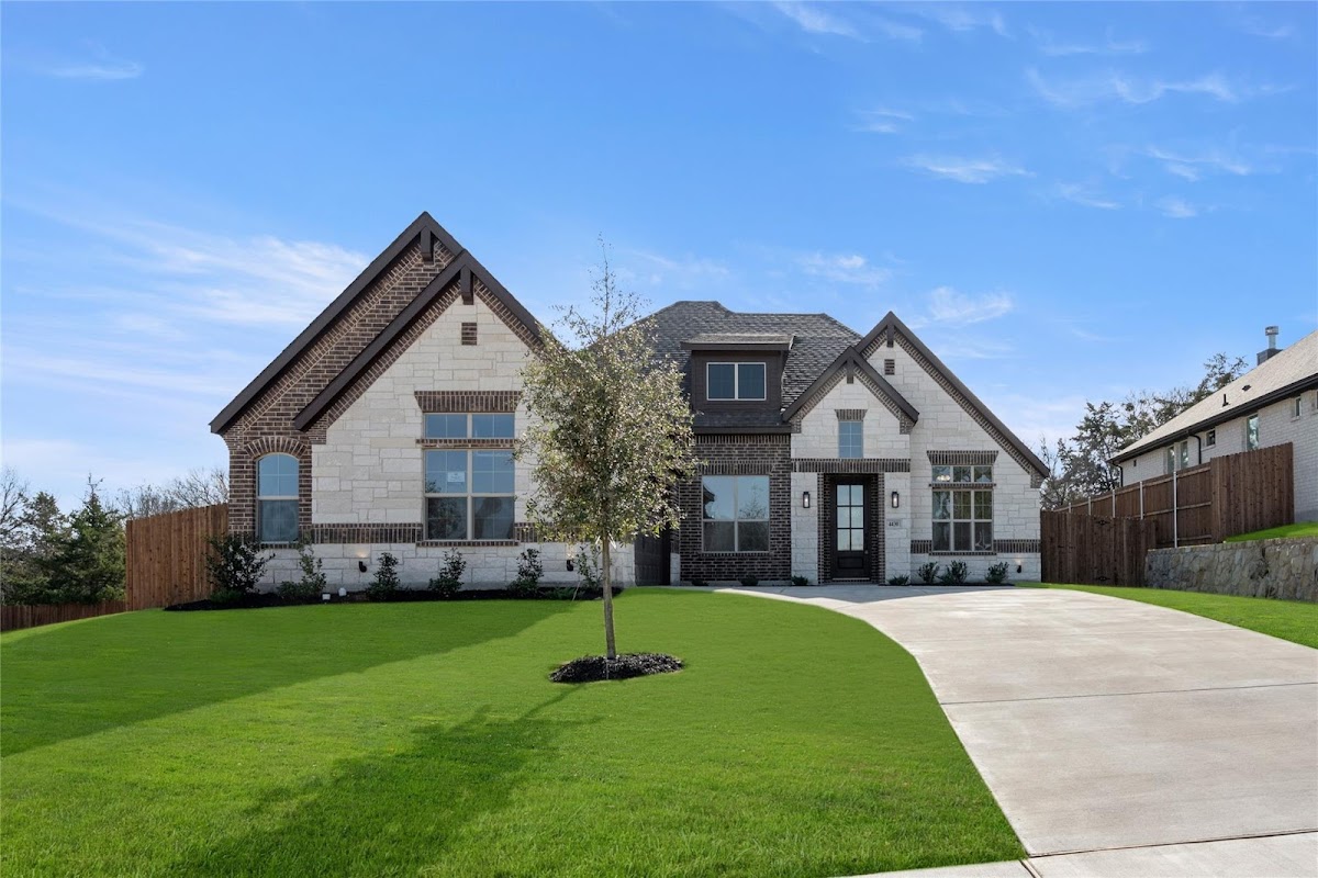 Krystal Raya® - REALTOR | CENTURY 21 Judge Fite Co. - real-estate in Grand Prairie, TX (Photo 2)