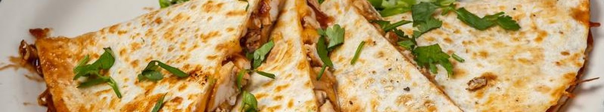 Tailgaters Frisco - Best Sports Bar, Game bar & Grill 380 - restaurants in Frisco, TX (Photo 9)