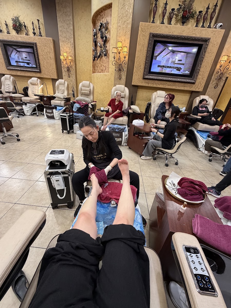 Grandlux Nail Salon Highland - 15% OFF First Visit - beauty-spas in Flower Mound, TX (Photo 4)