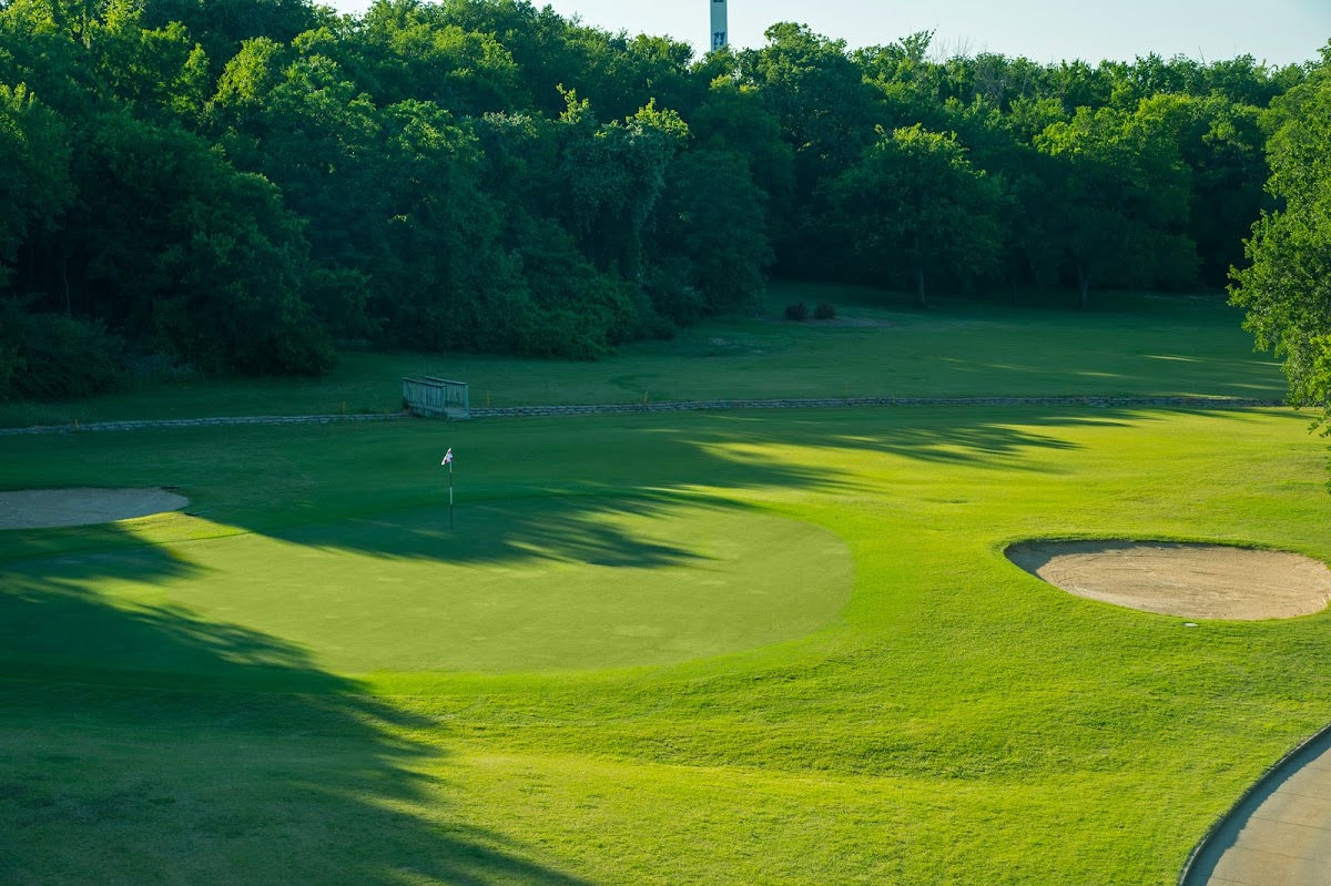 Meadowbrook Golf Course - sports in Fort Worth, TX (Photo 1)