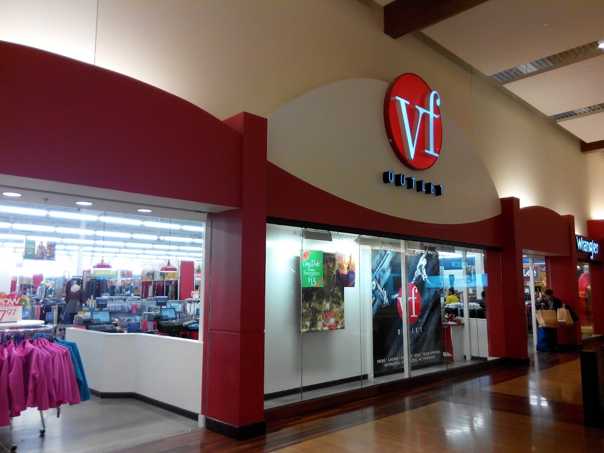 Lee | Wrangler - shopping in Flower Mound, TX (Photo 1)