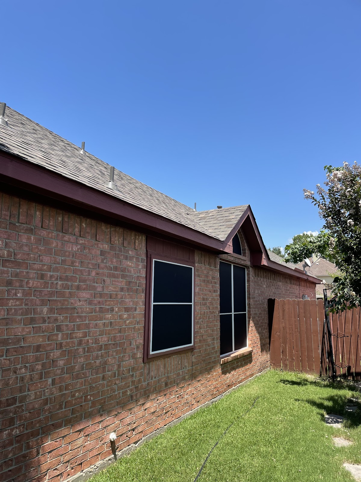 Inspiration Roofing & Construction LLC - roofers in Garland, TX (Photo 1)