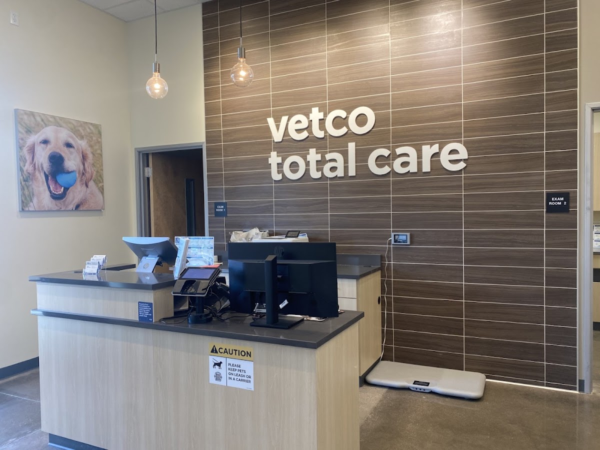 Vetco Total Care Animal Hospital - doctors in Lewisville, TX (Photo 1)