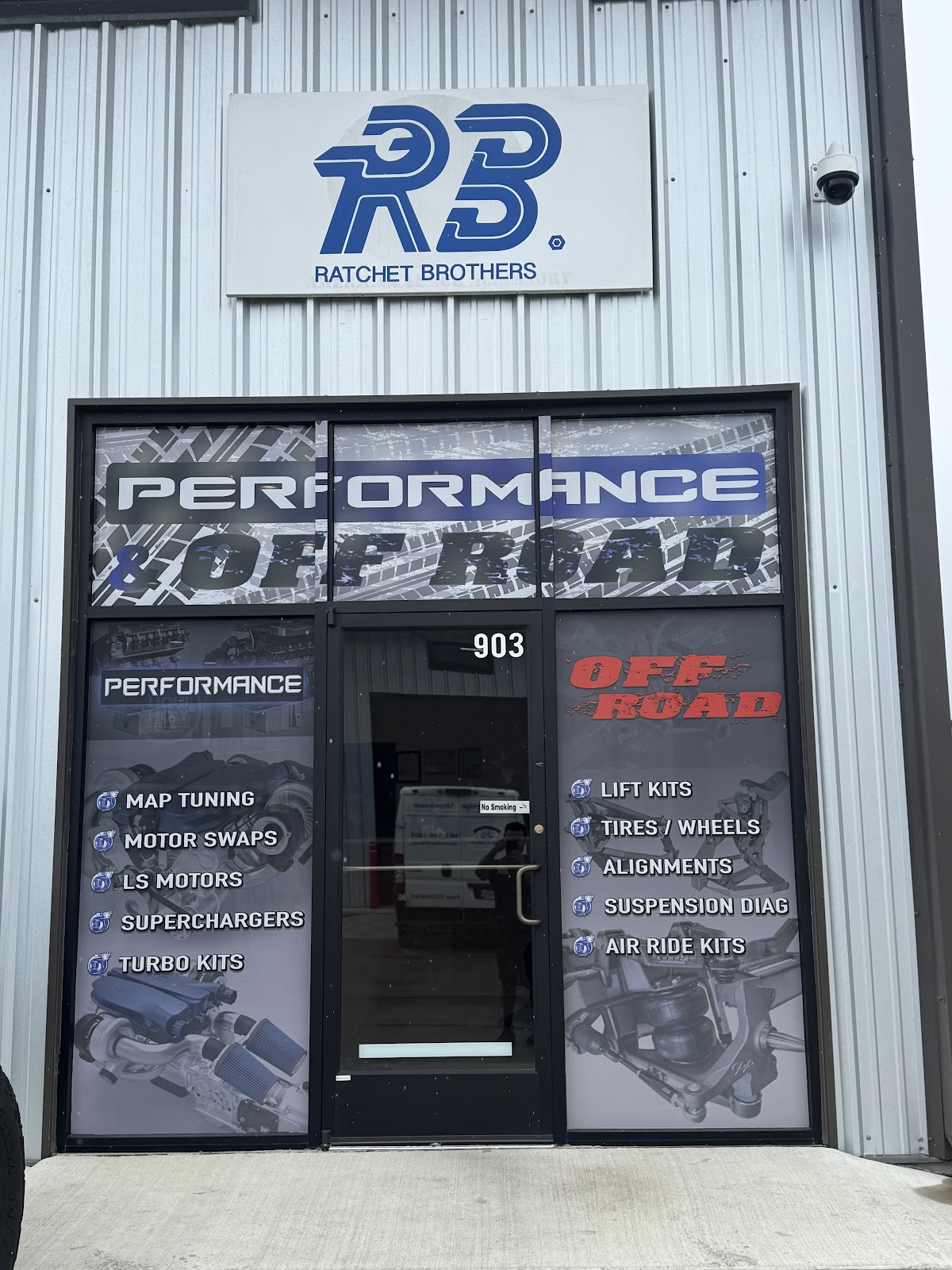 Ratchet Brothers Service Center LLC - shopping in Fort Worth, TX (Photo 1)