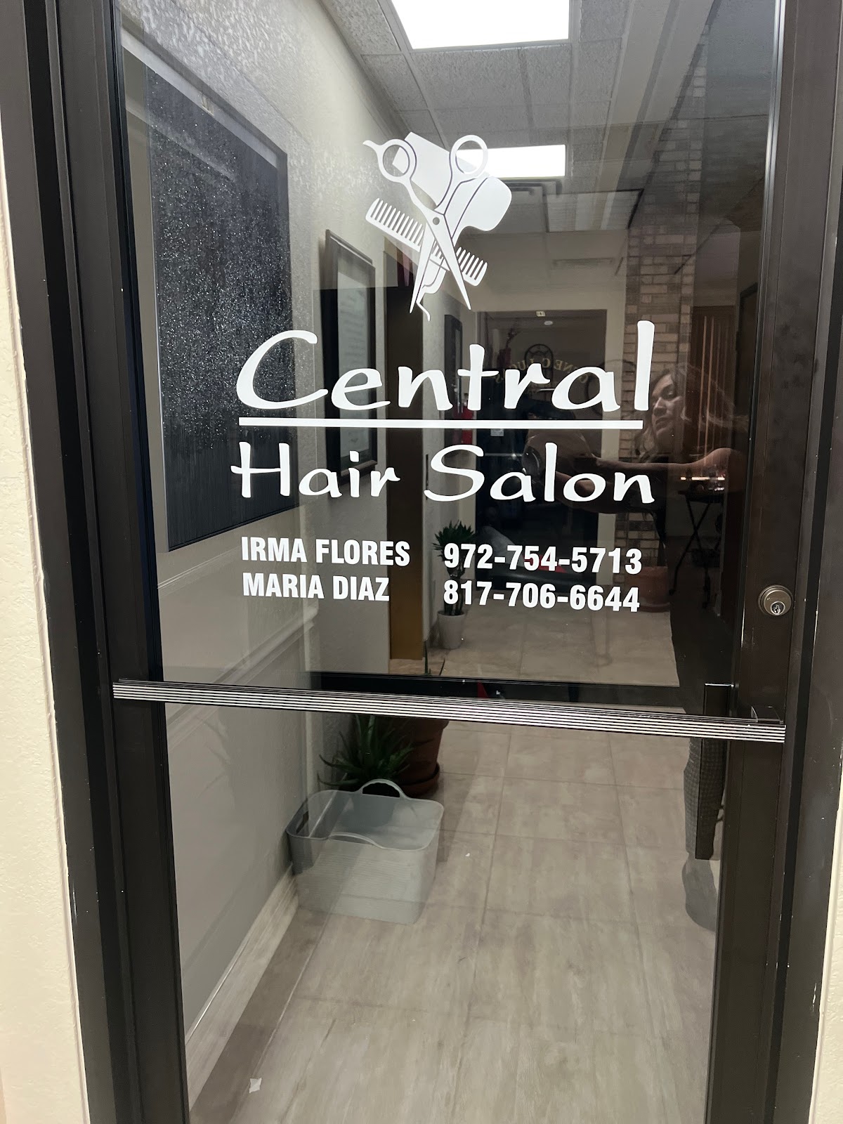 Central Hair Salon - beauty-spas in Grand Prairie, TX (Photo 1)