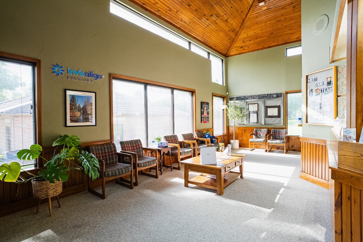 Pecan Tree Family Dentistry - General Family Implant Dentist McKinney - dentists in McKinney, TX (Photo 1)