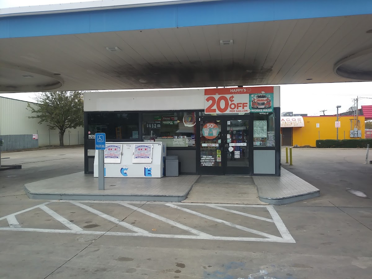 Chevron - shopping in Dallas, TX (Photo 1)