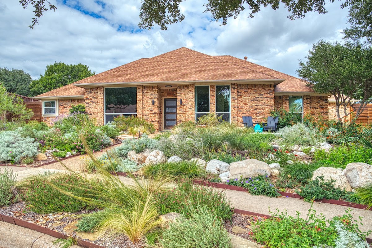 TX Natives Perennial Landscaping - shopping in Plano, TX (Photo 1)