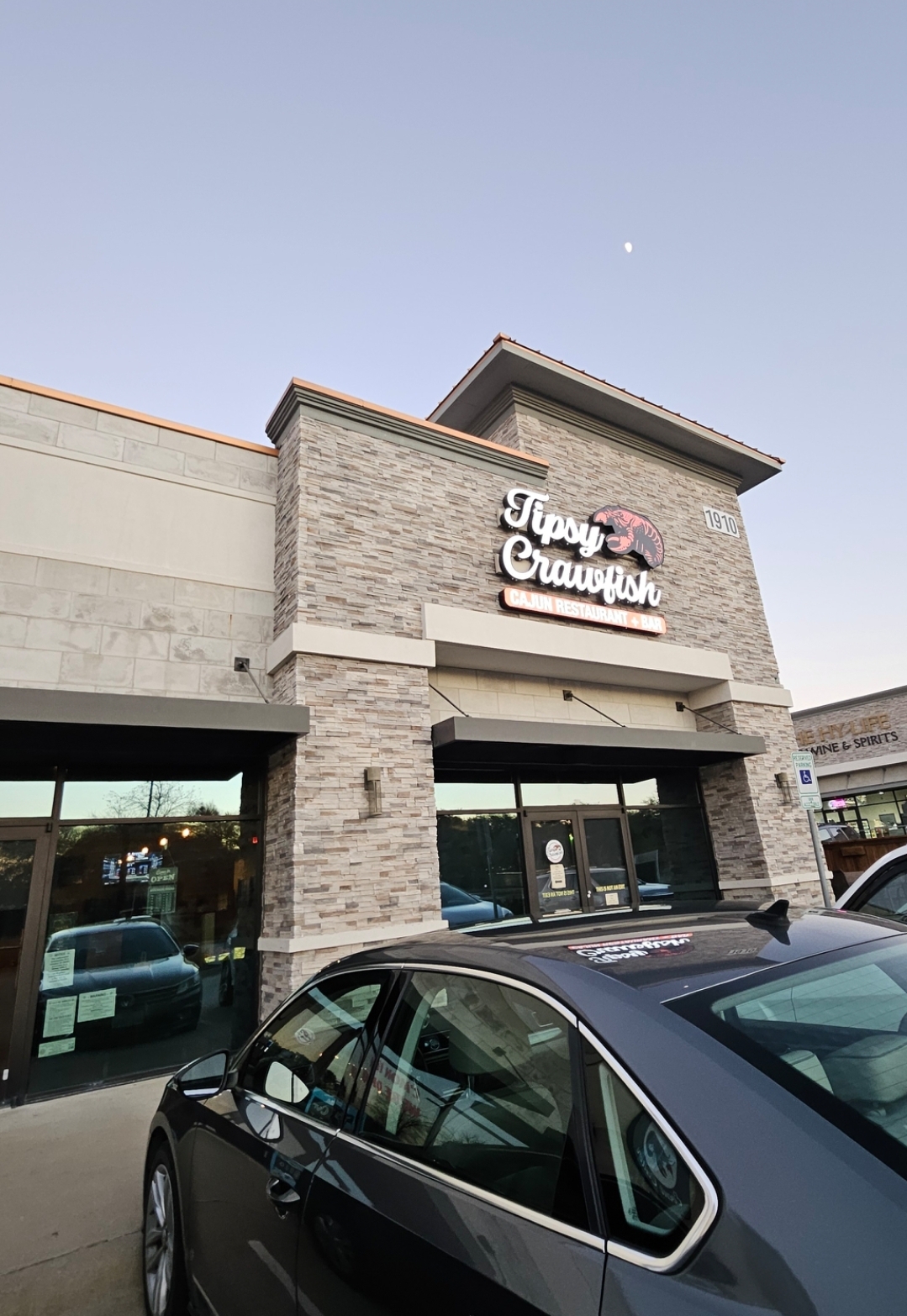 Tipsy Crawfish - Cajun Restaurant + Bar - bars in Prosper, TX (Photo 1)