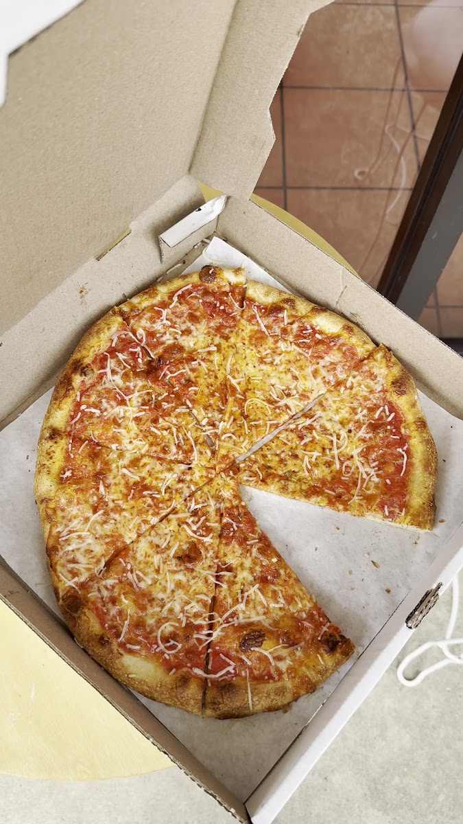 Heirloom Pizza - restaurants in Plano, TX (Photo 4)