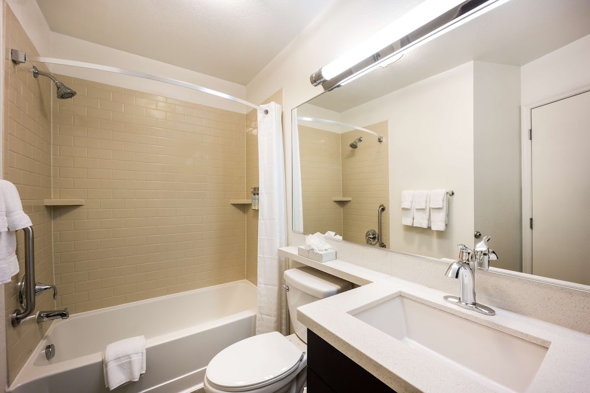 Sonesta Simply Suites Arlington - hotels in Arlington, TX (Photo 6)