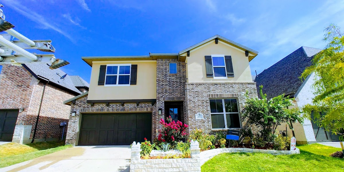 Alexis Home Painting - painting-contractors in Garland, TX (Photo 1)