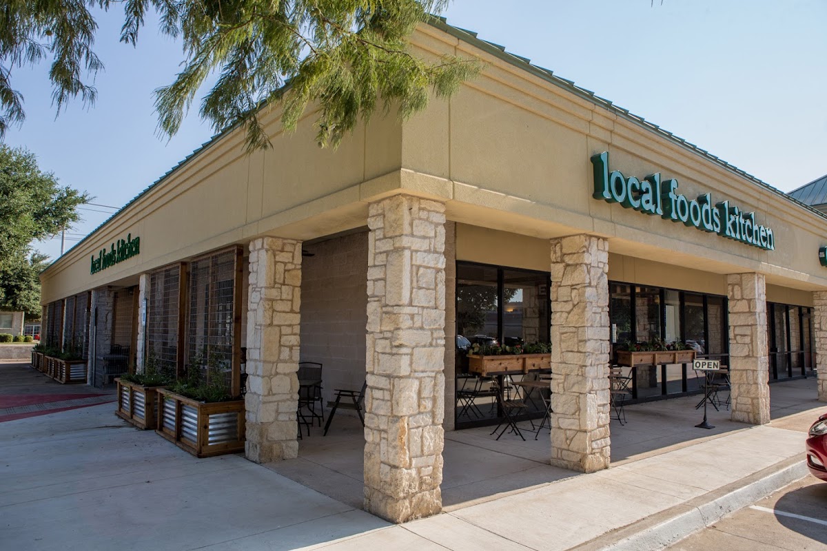 Local Foods Kitchen - restaurants in Fort Worth, TX (Photo 1)