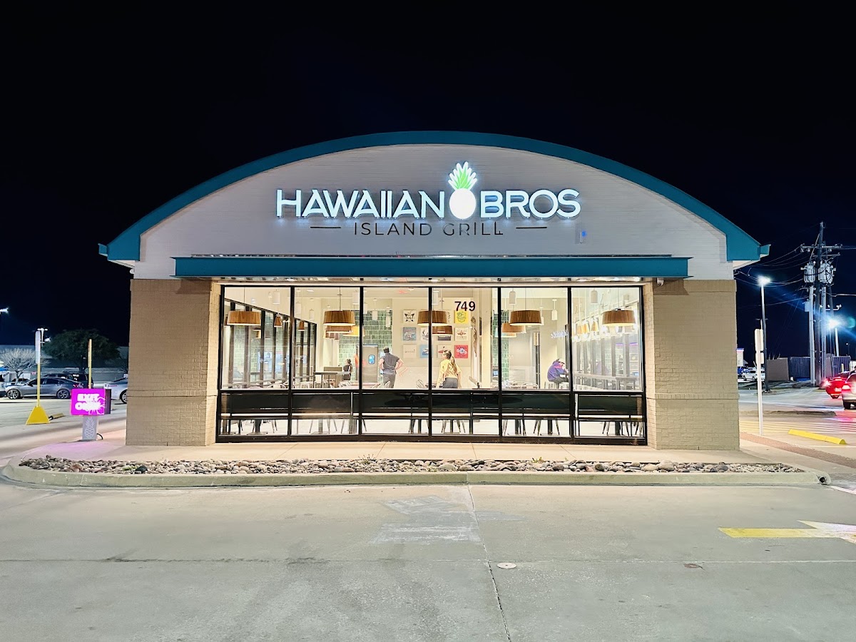 Hawaiian Bros Island Grill - restaurants in Lewisville, TX (Photo 1)