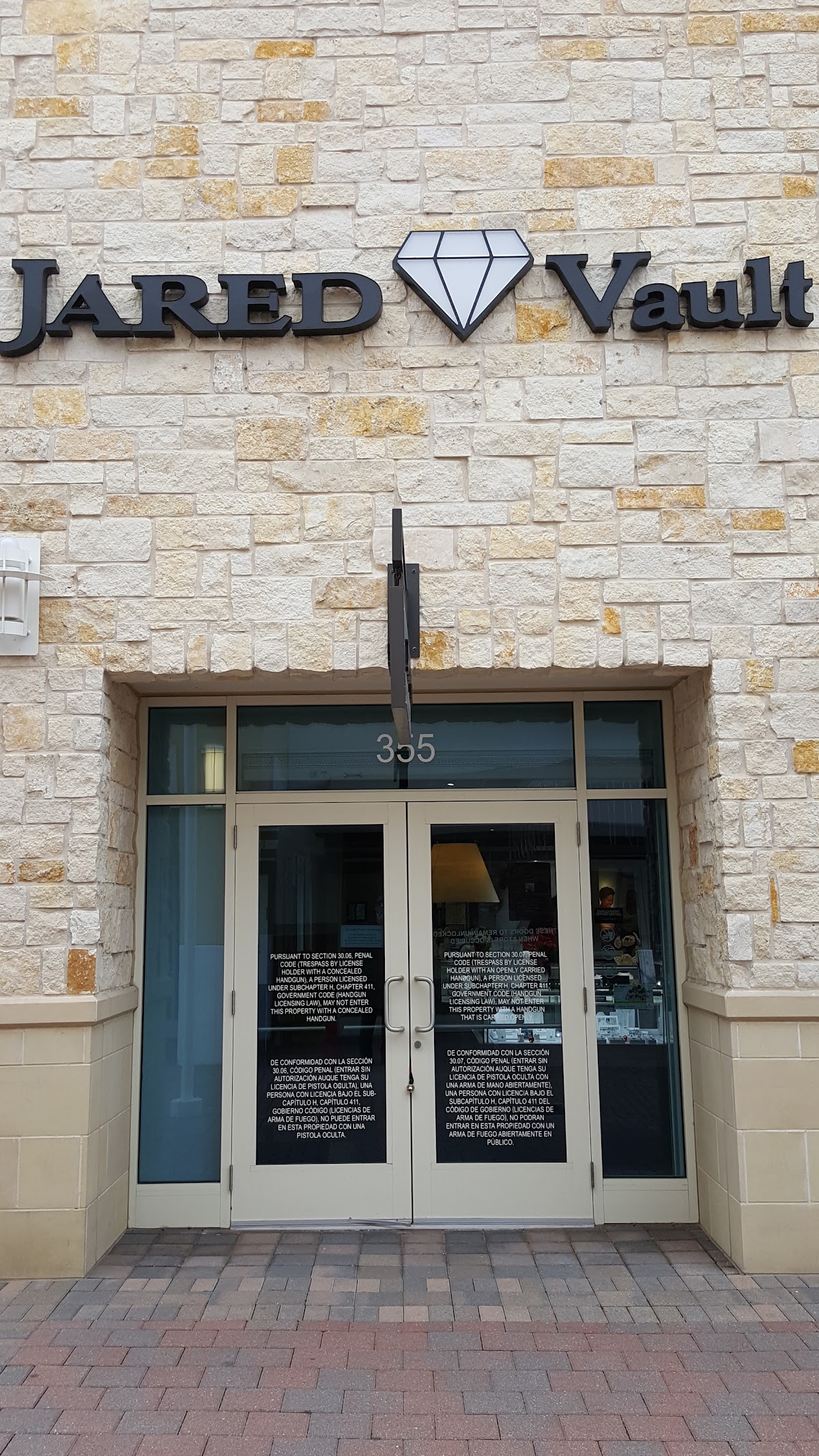 Jared Vault - shopping in Grand Prairie, TX (Photo 1)