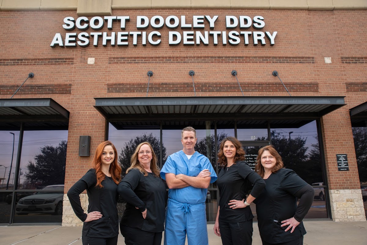 Scott Dooley, DDS - shopping in Garland, TX (Photo 1)