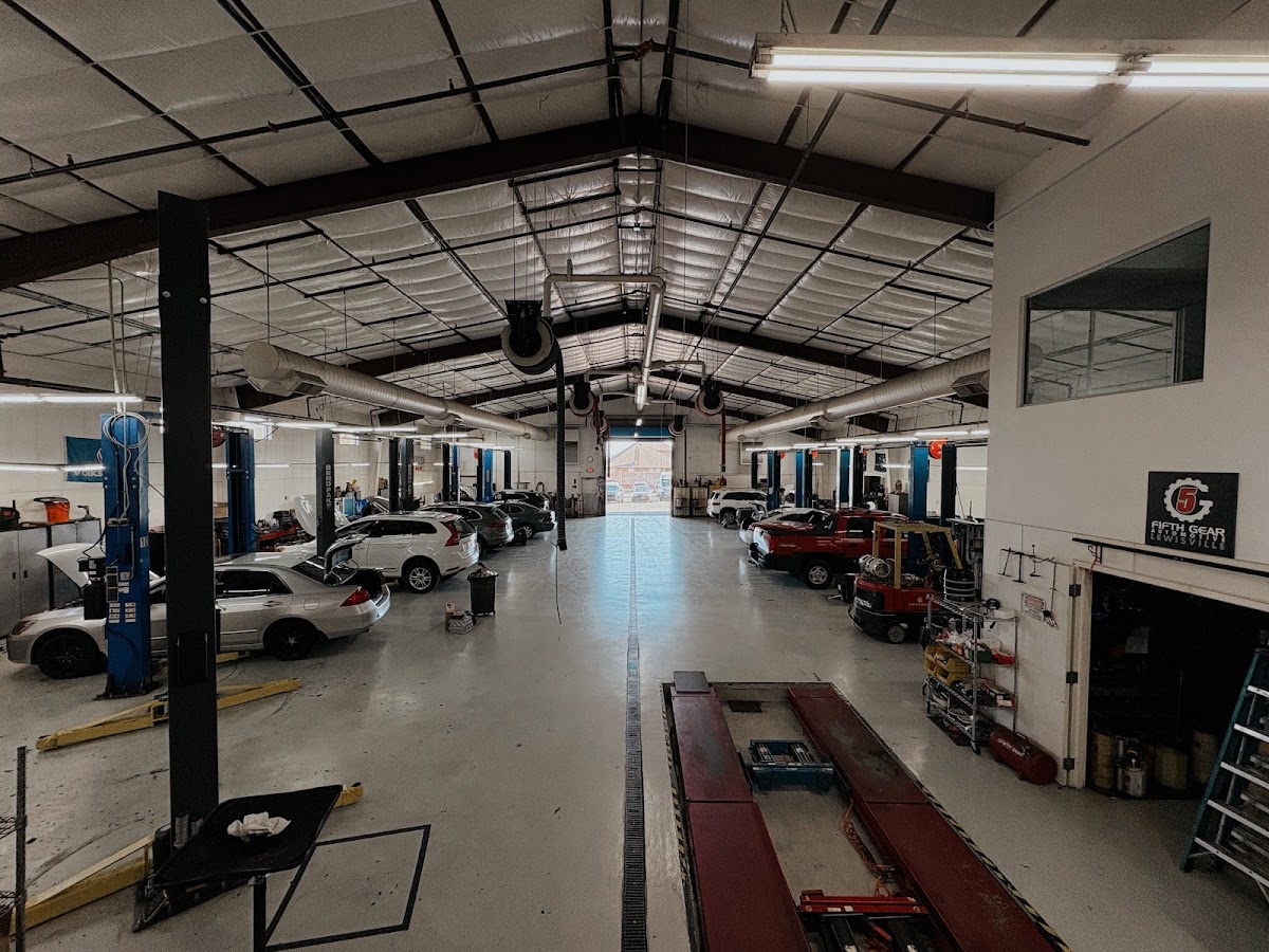 Fifth Gear Automotive - Lewisville - auto-repair in Lewisville, TX (Photo 5)