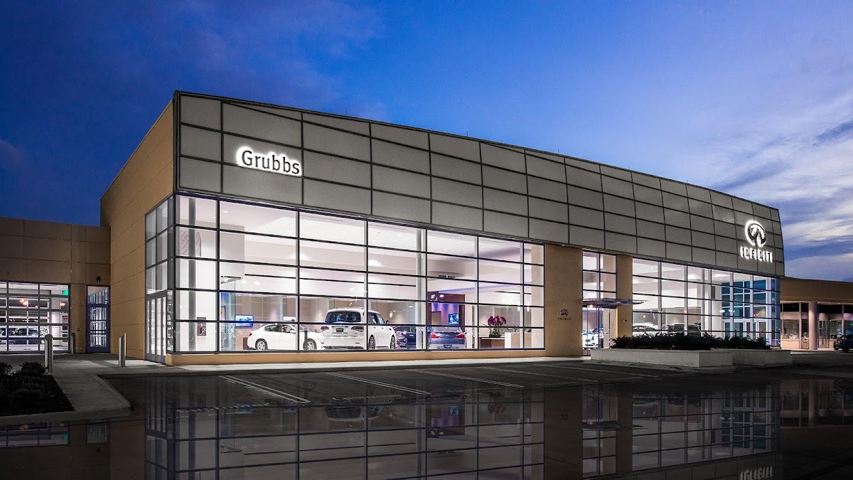 Grubbs INFINITI - shopping in Coppell, TX (Photo 1)